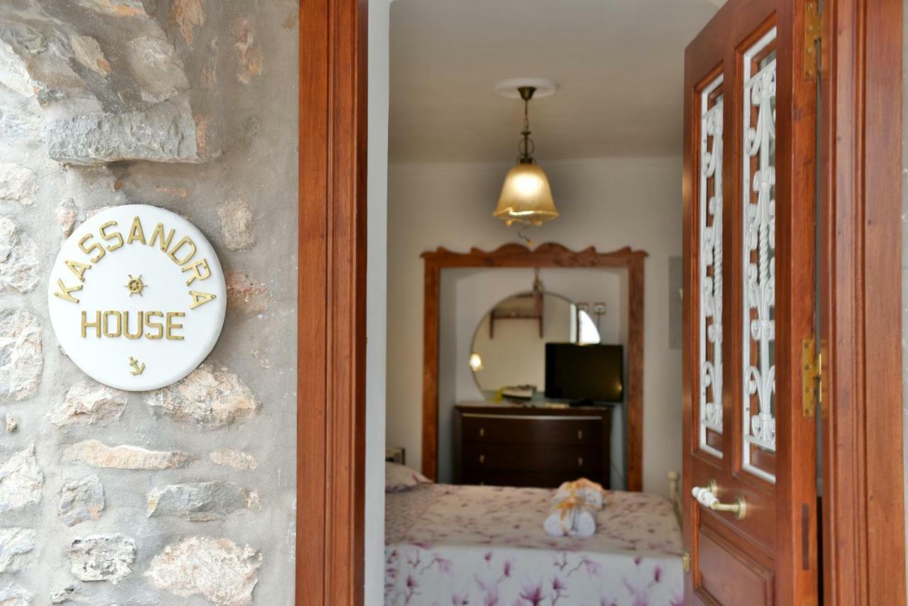 Kassandra House Ýdra Eksteriør bilde